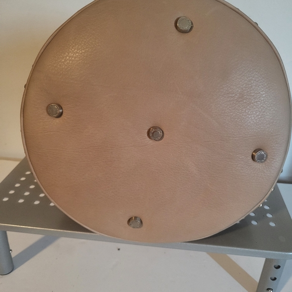 NWOT CREAM DANIER LEATHER STUDDED BAG - Picture 6 of 9